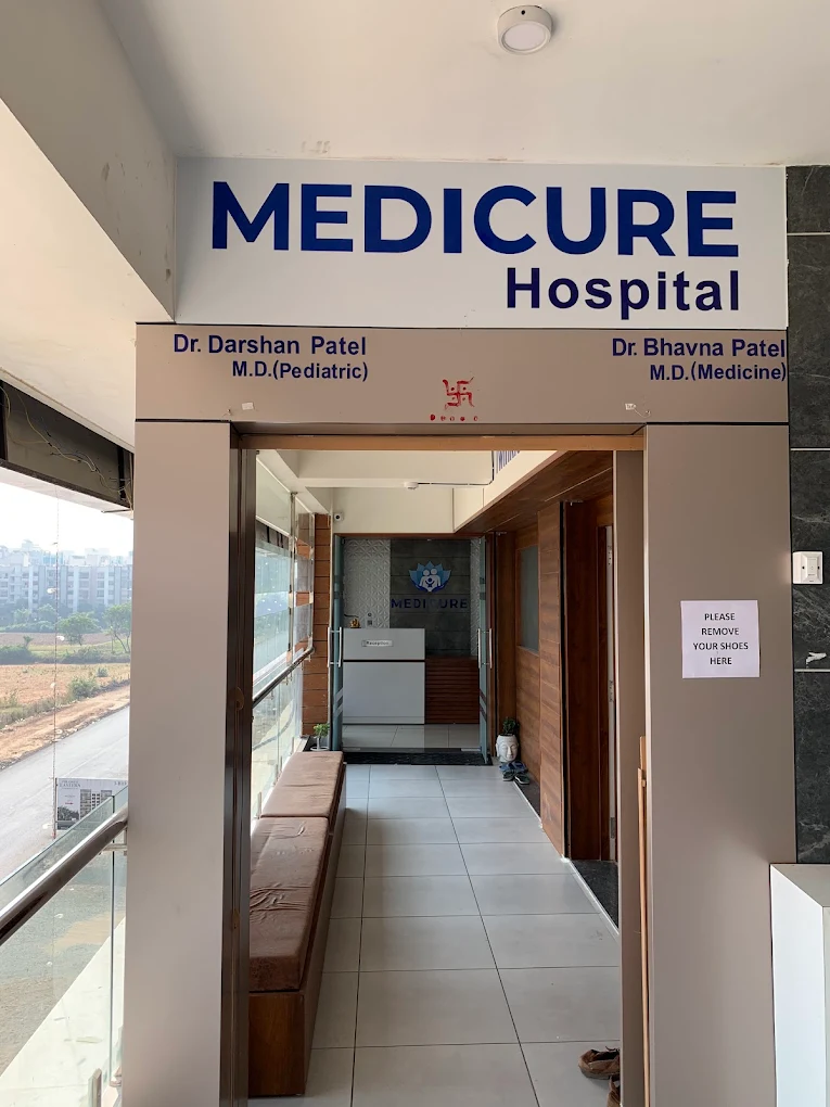 MEDICURE Hospital
